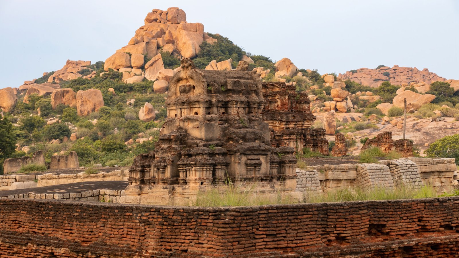 Achyutaraya's Temple Complex, vijayanagara