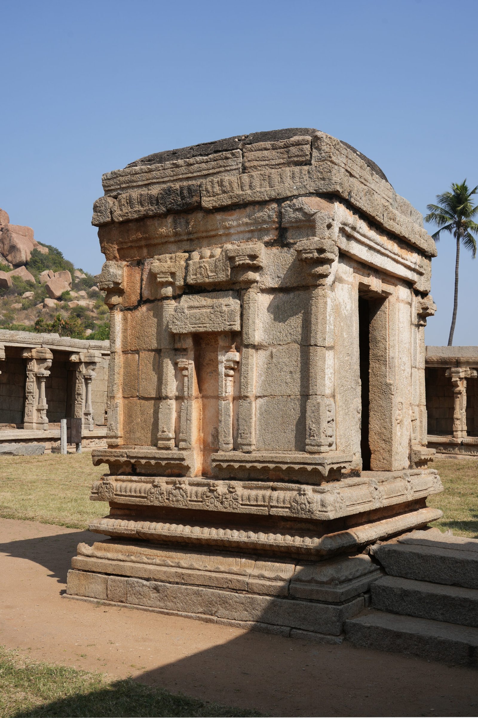 Achyutaraya Temple - Mandapa, vijayanagara