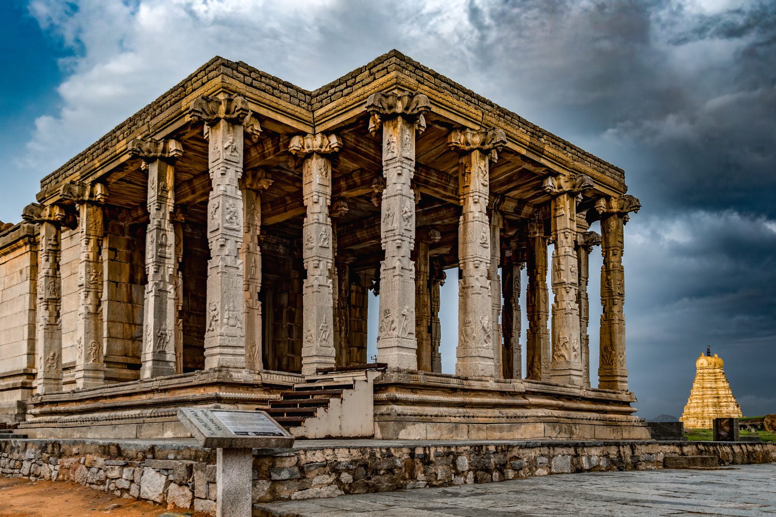 Kadalekalu Basavanna 3668, vijayanagara
