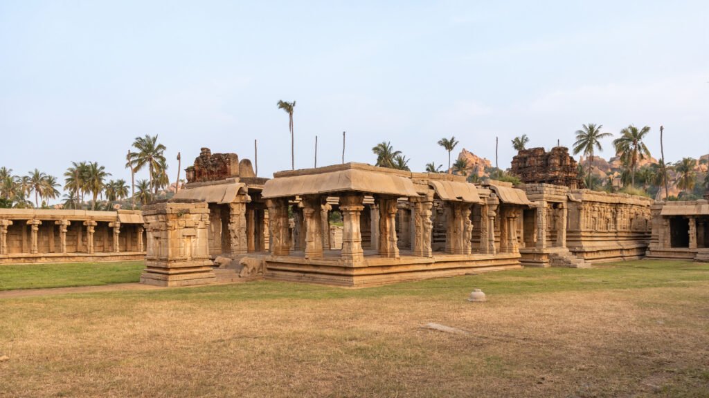 Perspective view of Garbhagriha in Achyutaraya complex from the Galigopura