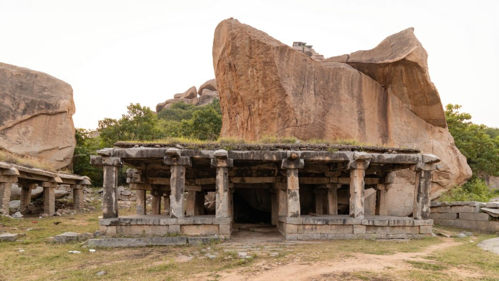 Wide angle of Mandapa to the North of Achyutaraya complex